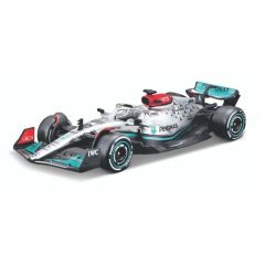 Rot. Auto Bburago 1:43 Mercedes-AMG Petronas F1 team W13 202