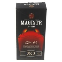 Brendijs Magistr XO Gift Box 40% 0.5l