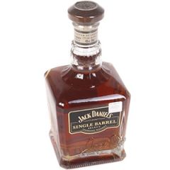 Viskijs Jack Daniels SB 45% 0.7l