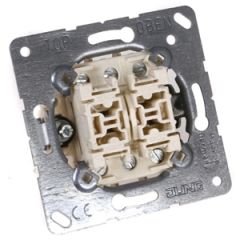 Dubultpārslēdzis ZA