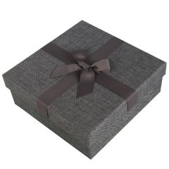 Dāvanu kaste 22x22x8cm pelēka auduma