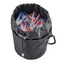 Maiss veļas knaģiem