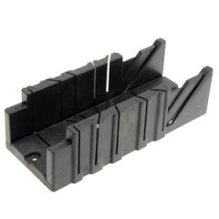 Plastmasas šablons 295x80x70 mm