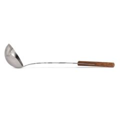 Kauss ar koka rotkturi kazaniem